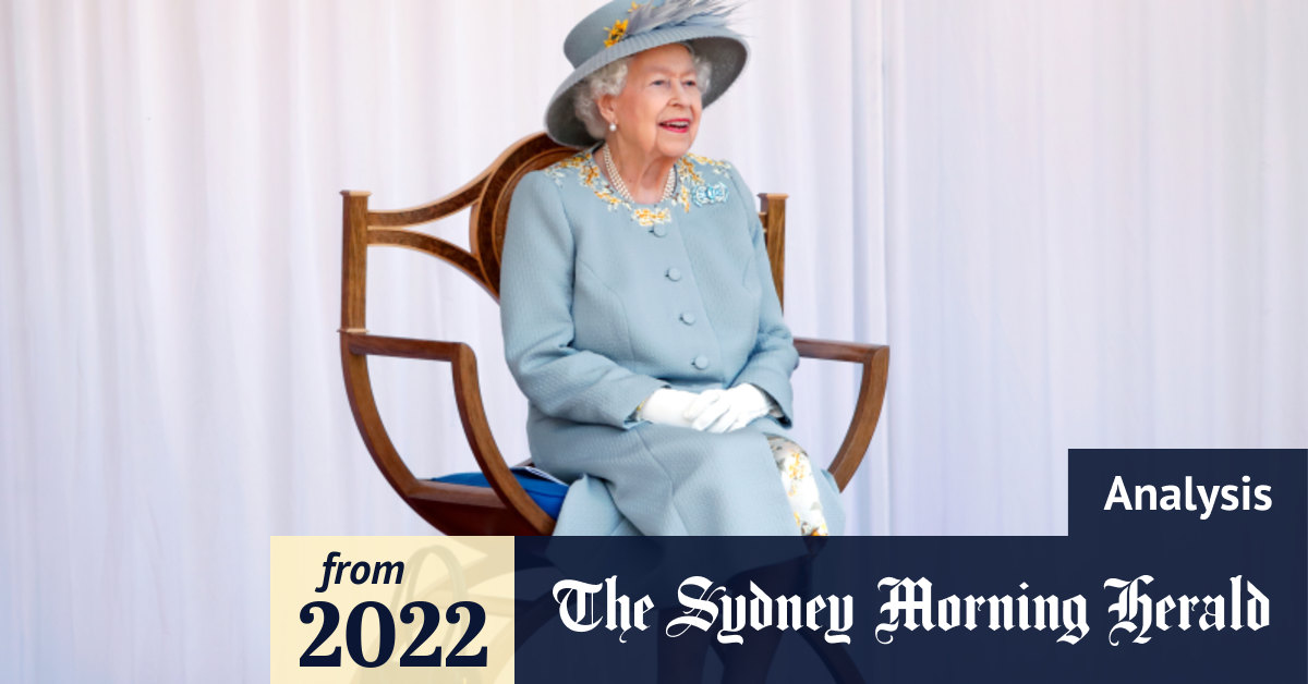 Queen elizabeth and her purse new arrivals